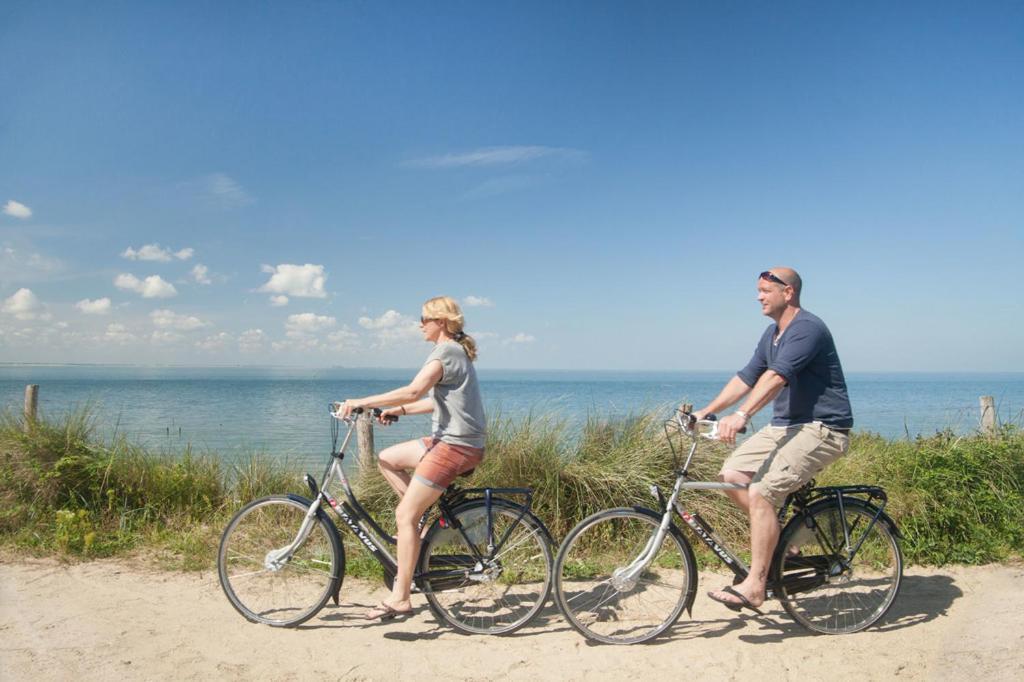 Vakantiehuis La Petite Redousse Renesse Bagian luar foto